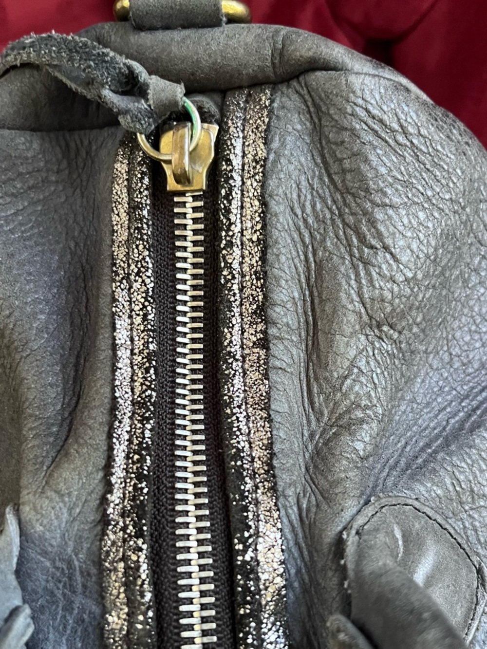 Aridza Bross leather handbag in a blue/grey with sparkle detailing - Picture 9 of 13